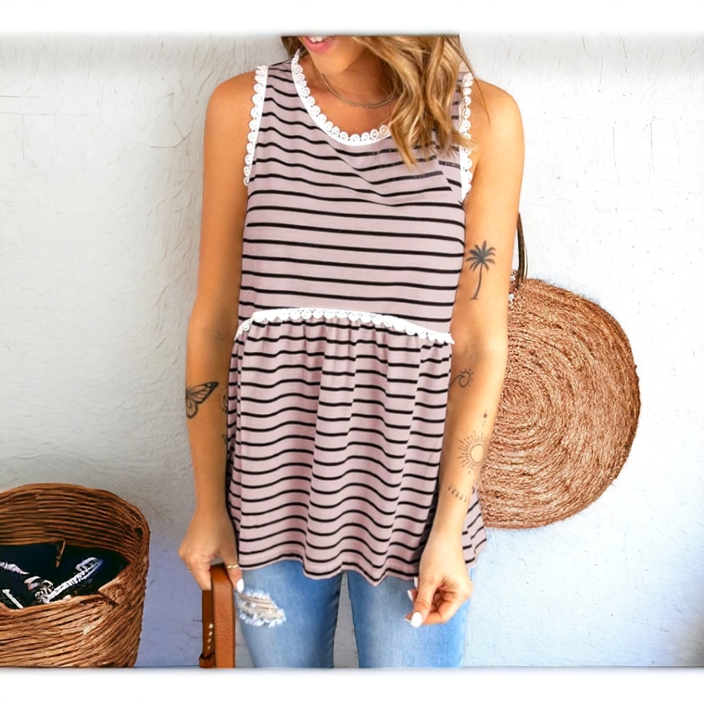 Sleeveless pink navy striped summer tank size 1x